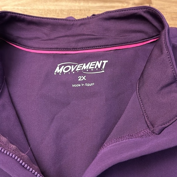 MOVEMENT ⭐️ butter soft  scrub set - Picture 10 of 14